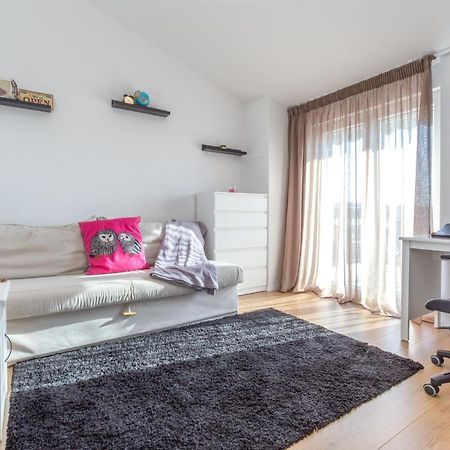 Apartmani Lucija 波雷奇 外观 照片