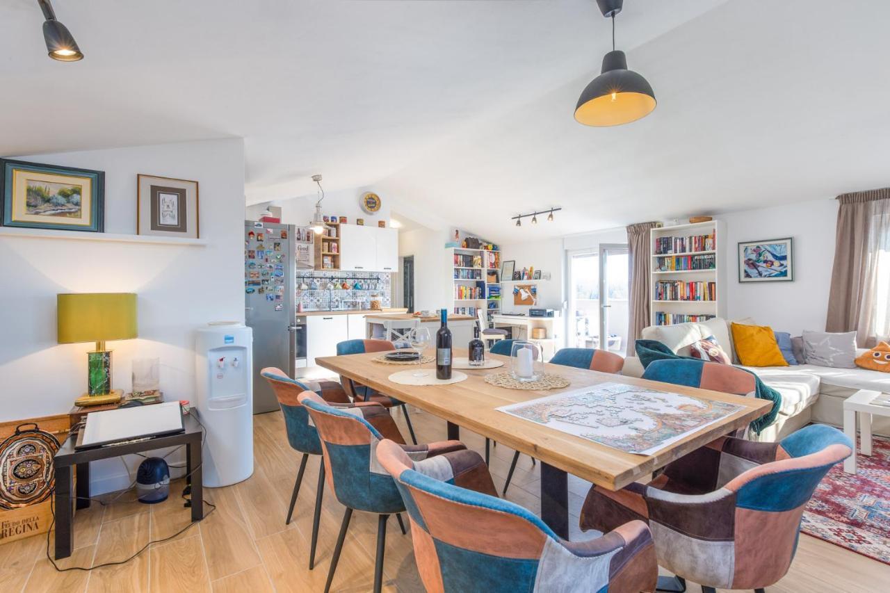 Apartmani Lucija 波雷奇 外观 照片