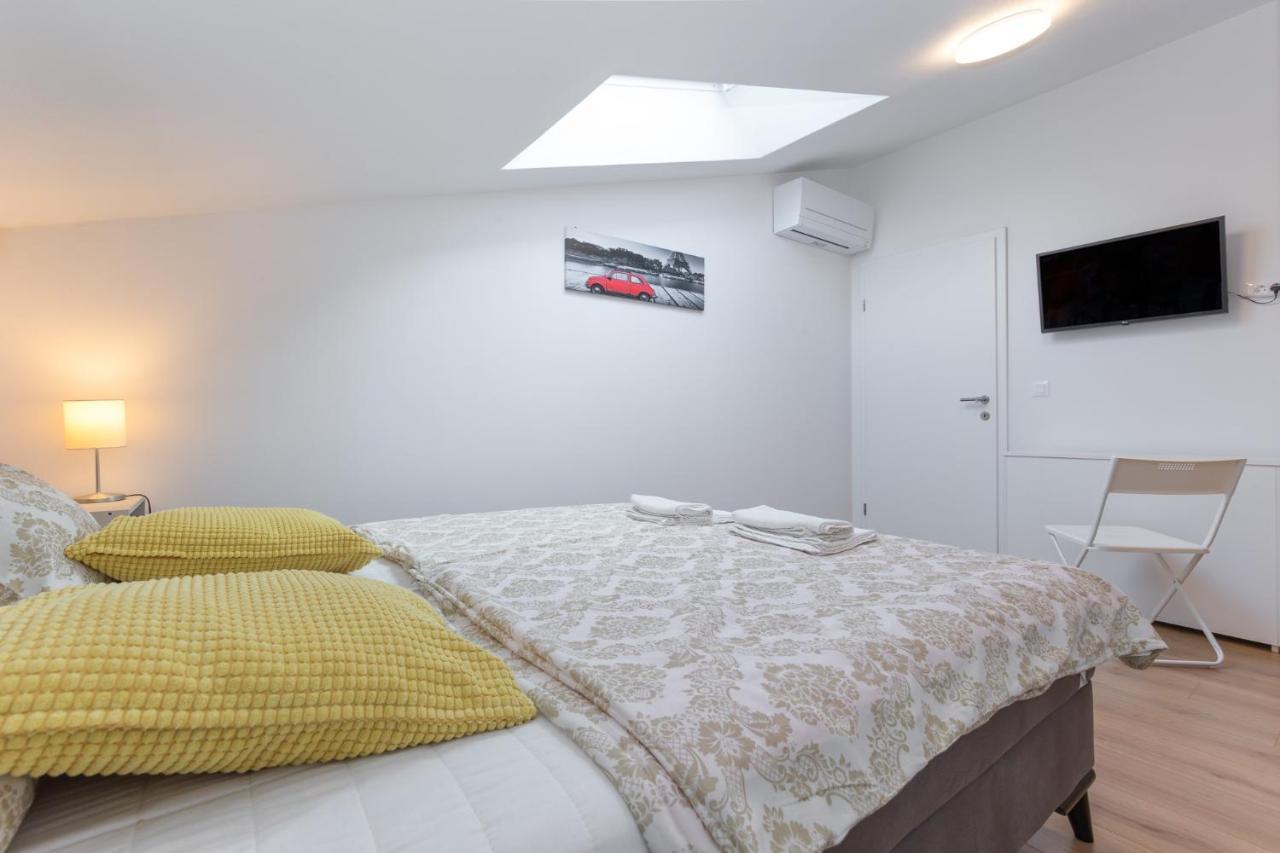 Apartmani Lucija 波雷奇 外观 照片